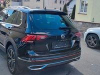 Gebraucht VW Tiguan Elegance 190 PS (139 kW) 2022 Deep black perleffekt SUV