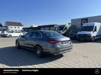 Gebraucht Mercedes 200 Avantgarde 163 PS (119 kW) 2024 Lack selenitgrau (metallic) Limousine