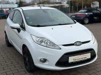 Gebraucht Ford Fiesta Titanium 120 PS (88 kW) 2010 Weiß Kleinwagen