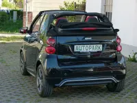 Używany Smart ForTwo Cabrio 84 KM (61 kW) 2014 Czarny Kabriolet