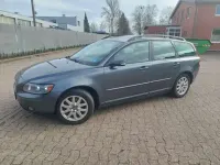 Gebraucht VW Polo Highline 86 PS (63 kW) 2010 Flashrot Kleinwagen