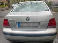 Gebraucht VW Bora 101 PS (74 kW) 2002 Grau Kombi