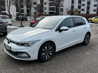 Gebraucht VW Golf VIII 131 PS (96 kW) 2023 Weiß Kleinwagen