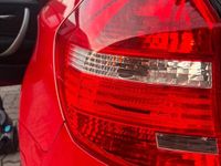 Gebraucht BMW 120 170 PS (125 kW) 2011 Rot Kleinwagen