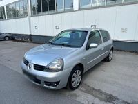 Gebraucht Renault Clio II 75 PS (55 kW) 2008 Silber Kleinwagen
