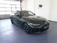 Gebraucht BMW M440 M Sport 374 PS (275 kW) 2023 Grün Coupé