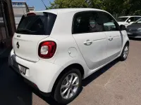Gebraucht Smart ForFour Electric Drive 60 kW (82 PS) 2018 Weiß Limousine