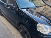 Second-hand VW Polo Black Edition 80 CP (58 kW) 2009 Negru Hatchback