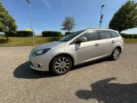 Gebraucht Ford Focus Trend 116 PS (85 kW) 2012 Silber Kombi
