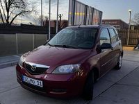 Gebraucht Mazda 2 Comfort 75 PS (55 kW) 2004 Rot Kleinwagen