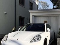 Gebraucht Porsche Panamera 400 PS (294 kW) 2011 Weiß Kleinwagen