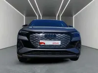 Gebraucht Audi Q4 e-tron S-Line 125 kW (170 PS) 2023 Taifungrau metallic SUV