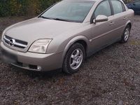 Second-hand Opel Vectra 122 CP (89 kW) 2002 Bej Berlinǎ