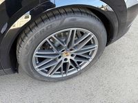 Gebraucht Porsche Cayenne 354 PS (260 kW) 2024 Schwarz SUV