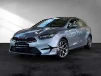 Gebraucht Kia Ceed Spirit 140 PS (102 kW) 2025 Silber Kleinwagen