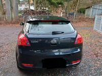 Gebraucht Kia Ceed 126 PS (92 kW) 2009 Schwarz Kleinwagen