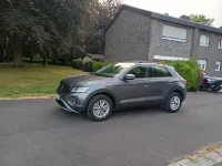 Gebraucht VW T-Roc 110 PS (80 kW) 2023 Grau SUV