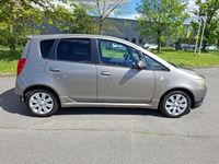 Gebraucht Mitsubishi Colt Motion 95 PS (69 kW) 2012 Brillantgrau (m) Kleinwagen