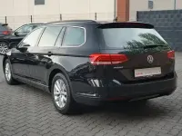 Gebraucht VW Passat Comfortline 150 PS (110 kW) 2019 Schwarz Kombi