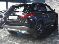 Gebraucht Mercedes GLA200 150 PS (110 kW) 2023 Schwarz SUV
