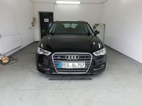 Gebraucht Audi A3 Attraction 150 PS (110 kW) 2015 Schwarz Limousine