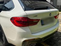 Gebraucht BMW 520 M Sport 190 PS (139 kW) 2018 Weiß Kombi
