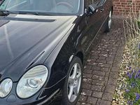 Gebraucht Mercedes E220 Elegance 170 PS (125 kW) 2009 Schwarz Kombi