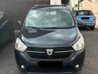 Gebraucht Dacia Lodgy 102 PS (75 kW) 2017 Andere farben Van / Kleinbus