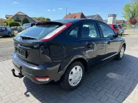 Gebraucht Ford Focus 101 PS (74 kW) 2010 Schwarz Limousine