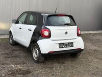 Usata Smart ForFour Basis 71 CV (52 kW) 2019 Nero Utilitaria