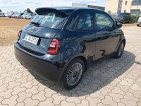 Gebraucht Fiat 500e 86 kW (118 PS) 2024 Colore esterno (onyx schwarz) Kleinwagen
