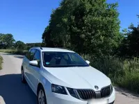 Gebraucht Skoda Octavia Ambition 150 PS (110 kW) 2017 Weiß Kombi