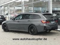 Brugt BMW 330 Performance 245 HK (180 kW) 2025 Grå Stationcar