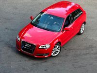 Gebraucht Audi A3 Comfort 160 PS (117 kW) 2010 Rot Kleinwagen