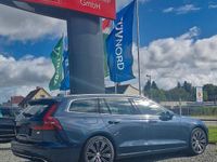 Gebraucht Volvo V60 Plus 253 PS (186 kW) 2022 Blau Kombi
