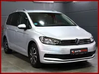 Gebraucht VW Touran 150 PS (110 kW) 2022 Silber Van / Kleinbus