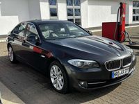 Gebraucht BMW 528 258 PS (189 kW) 2010 Grau Limousine