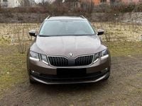 Gebraucht Skoda Octavia Clever 179 PS (131 kW) 2018 Braun Kombi
