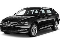 Gebraucht Skoda Superb 150 PS (110 kW) 2024 Grau (graphite grau metallic) Kombi