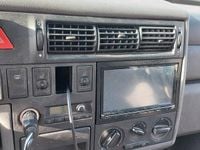 Usata VW Caravelle 151 CV (111 kW) 2000 Verde Monovolume
