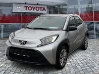 Gebraucht Toyota Aygo X Play 72 PS (52 kW) 2023 Silber SUV