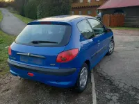 Gebraucht Peugeot 206 75 PS (55 kW) 2000 Blau Kleinwagen
