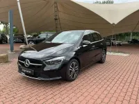 Gebraucht Mercedes B180 Progressive 136 PS (100 kW) 2024 Kosmosschwarz metallic Van / Kleinbus