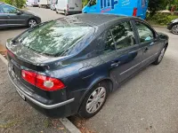Gebraucht Renault Laguna II 135 PS (99 kW) 2006 Schwarz Kleinwagen