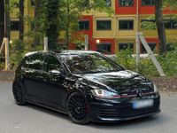 Gebraucht VW Golf VII GTI 230 PS (169 kW) 2016 Schwarz Limousine