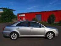 Gebraucht Toyota Avensis Executive 147 PS (108 kW) 2005 Silber Limousine
