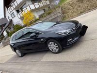 Gebraucht Opel Astra 136 PS (100 kW) 2016 Schwarz Kombi