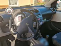 Gebraucht Peugeot 107 68 PS (50 kW) 2009 Weiß Kleinwagen
