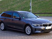 Gebraucht BMW 320 Performance 190 PS (139 kW) 2020 Grau Kombi