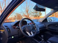 Gebraucht Kia Ceed 105 PS (77 kW) 2011 Blau Kleinwagen